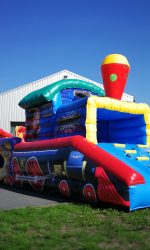 Locomotief springkasteel (4).jpg