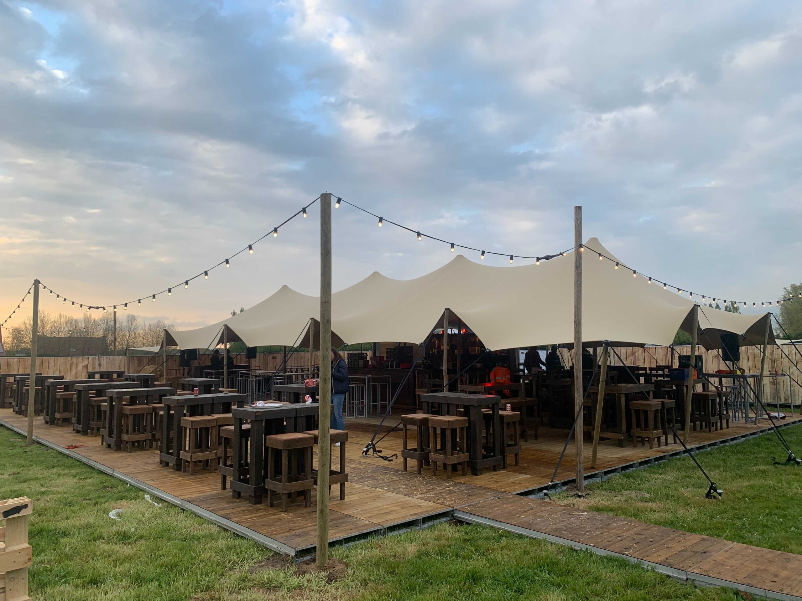 Stretchtent 10×21,5m (4).jpg